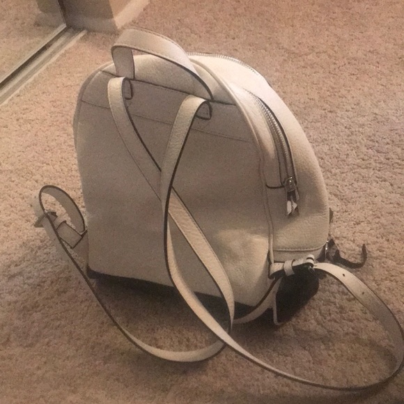 Michel kors backpack - Picture 3 of 5